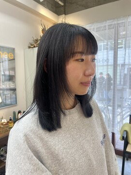 ルックアット(Look at) 【Lookat】20代30代40代 ぱつっとミディアム レイヤー