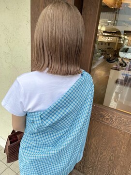 メルカ 天王寺(melca.) 切りっぱなしボブ