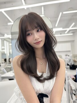 アマトウキョウスマートサロン(AMA TOKYO×Smart Salon) 韓国ヘア　2wayバング  レイヤーカット くびれヘア  顔周り