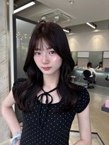 リリー(Lilley) 艶カラー/レイヤーカット/韓国ヘア