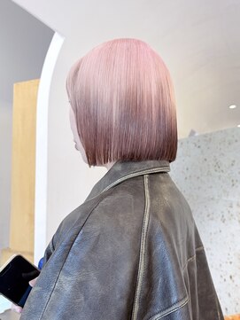 ユルク(JURK nagoya) 切りっぱなしボブ☆淡いピンクとブラウンのローライトデザイン