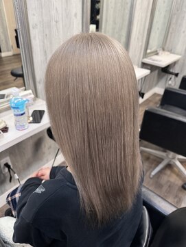 シエスタ バイ アンブルリュクス(siesta by amble luxe) ホワイトベージュ