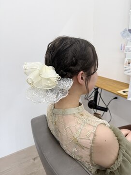 ルプラ アンテ(le-pla Ante) ミディアムでできる上品シニヨン×リボンアレンジ