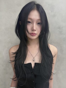 アイヴァン(AIVAN) ハッシュカット・ロングウルフ・ロングレイヤー