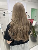 ギア(GEAR.)&nbsp;色落ちまで可愛い◎ミルクティーベージュ×レイヤーカット