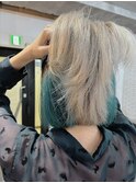 ミルクティーベージュ エメラルドグリーン