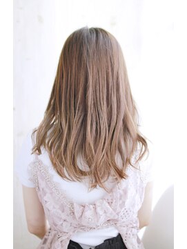 シュシュット(chouchoute) 吉祥寺ヴェールウェーブブルージュ美髪似合わせカットアシメ/061