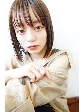 エン(enn.) シースルーバング×ストレートボブ