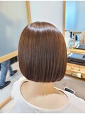 首が綺麗に見える前下がりボブ