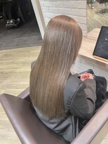 エヌプラス(N+)&nbsp;黒髪グラデヘアーオリーブグレー小顔に見せるヘアココアベージュ