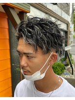 ラボーテイサミヘアーイースト(La.beaut'e ISAMI HAIR EAST) MEN’S HAIRハイライトマッシュパーマ〈理容室〉東浦和メンズ