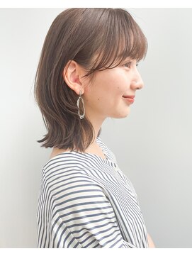 ガーデン オオタカノモリ(garden otakanomori) ペールベージュ 外ハネボブ くびれヘア こなれミディb