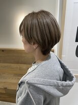 ナンバースリー 綱島店(Number Three)&nbsp;ミルクティーベージュ【Number Three 綱島店】