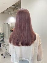 キュエム(Cuem)&nbsp;【Cuem 小原】ピンクベージュ　ケアブリーチ　イルミナカラー