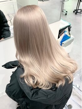 ヘアケア×カラーが得意な渋谷美容室★Aujua髪質改善&ケアブリーチで最上級の艶カラー♪バイカルテも人気◎