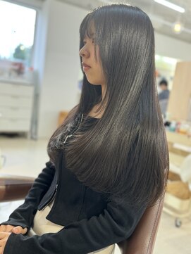 リリ(LILI) サラサラストレート