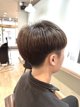 ヘアーメイクロージー 八軒店 (HAIR MAKE ROSY) ツーブロマッシュフェードカットU24ツイスパフェザーパーマ