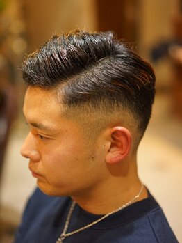 ライフゴーズオン(LIFE GOES ON)の写真/男性stylist在籍☆再現性の高いカットで毎日のセットも簡単に！トレンドを取り入れた最旬スタイルを提案！