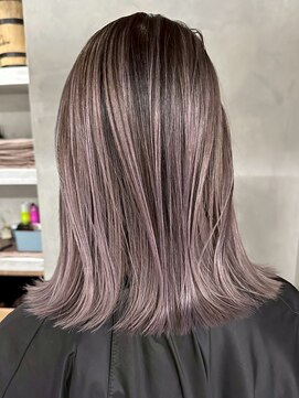 アポロ 横浜駅店(apollo) xバレイヤージュ/ホワイトグレージュ/レイヤーカット