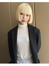 オルティ(OLTI) 《OLTI》抜きっぱなしブロンド×フラットなボブ