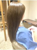 ハイトーンブルーアッシュ×白髪ぼかし