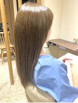 チャコレ パーチ 北千住店(Chacolle perch)&nbsp;ハイトーンブルーアッシュ×白髪ぼかし