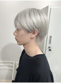 ホワイトシルバーホワイトブロンドブリーチダブルカラー横浜駅