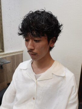 オルヴァ(Orva) 無造作パーマ