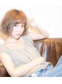 NORA【ERI】外国人くせ毛風小顔アンニュイカールグレージュボブ