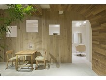 心と身体からすべてを癒す、特別な空間と時間をご提供し、日常を忘れ深くリラックスできるひとときです