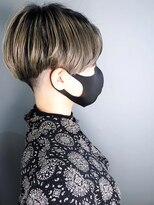 ラウンジ モリオ イケブクロ(Lounge MORIO Ikebukuro) 【morio池袋】20代 30代 40代 かっこいい大人刈り上げショート