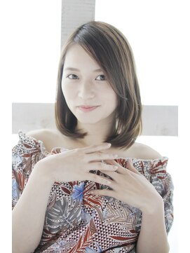 アジュテ(ajouter) ストレートボブ