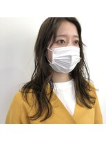 ヒョーゲ(Hyoge)&nbsp;アッシュベージュ×セミロング