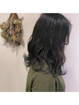アルム(alm.) アディクシーカラー