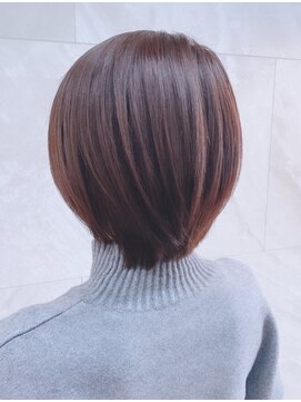 ドゥマン(Demain) 大人かわいい小顔カット外ハネボブココアブラウン前髪ウルフボブ