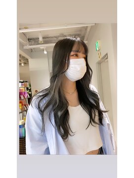 アヴァンス 京橋店(AVANCE) ダークグレー×ホワイトインナー