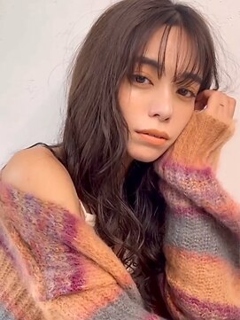 オーバルヘアー(OVAL hair) 色気たっぷりロングスタイル/イルミナカラー/透明感カラー