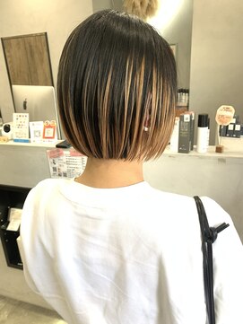 シャムオーツー 国分寺(CHAM:O2) ボブ/裾カラー/ブリーチ/ミルクティー