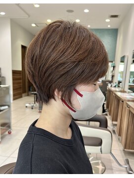 アッシュ 豊田店(Ash) 【担当:高下】丸みショート×アッシュベージュ ¥11000