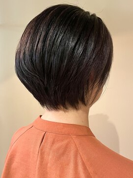 シリ アンド ブラント(siri and brunt) 【大人ショート】丸みショートボブ