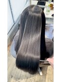 自然にサラッと輝く縮毛矯正/輝髪ストレート
