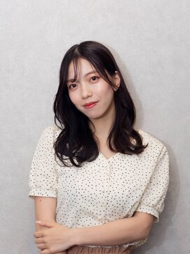 ラテ(Latte) 【内麻衣子】うるツヤウェーブセミロング