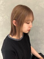 シイム(CYM)&nbsp;ハイトーン/ミルクティーベージュ/ミディアムボブ