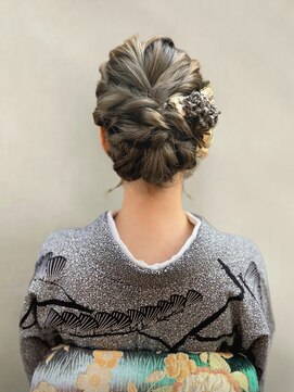 アマル(AMARU) ルーズアップ