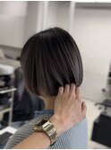 グレージュ × ボブ
