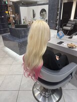 アース 高田馬場店(HAIR&MAKE EARTH)&nbsp;外国人風ハイトーンカラー×ピンクグラデーション