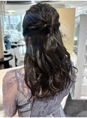 お呼ばれ　結婚式　ドレスヘアハーフアップ　列席