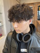 エリマバイフィフス 調布(elima by fifth) シャドウパーマフェザーパーマフェザーマッシュ刈り上げフェード