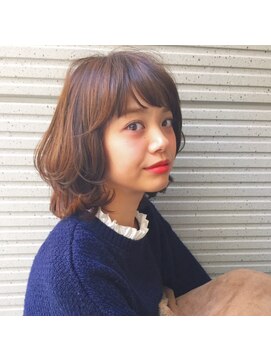 スティラサポ 平井駅南口(Stilla sapo) ハイライト・ローライトを加えた柔らかボブ