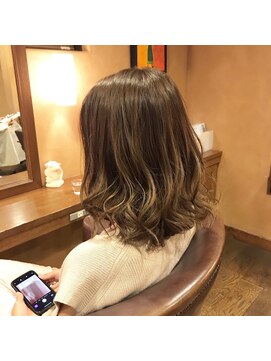 アイムアネックス サラ 三条店(I'm annex sala) グレーパール ミディアム